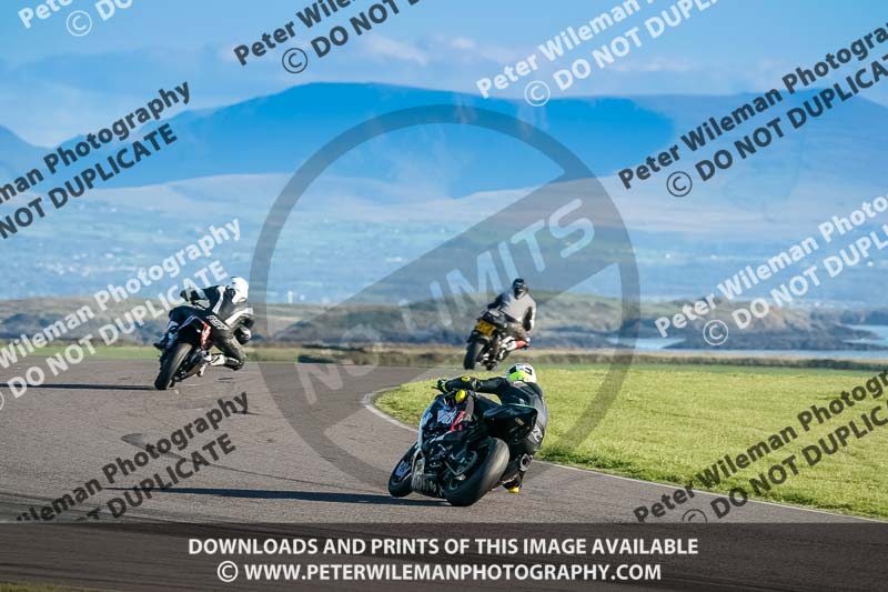 anglesey no limits trackday;anglesey photographs;anglesey trackday photographs;enduro digital images;event digital images;eventdigitalimages;no limits trackdays;peter wileman photography;racing digital images;trac mon;trackday digital images;trackday photos;ty croes